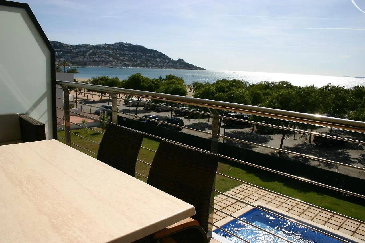 Apartaments Terraza - Salata Mar Roses Apartment